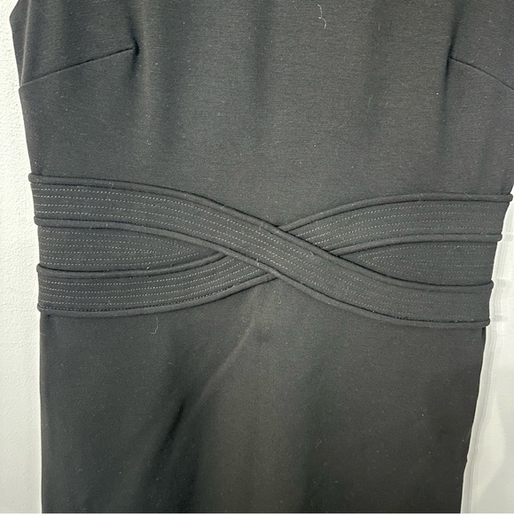 Diane Von Furstenberg Women’s Black Sleeveless Rounded Neck Dress Size 10 GUC - Picture 3 of 8